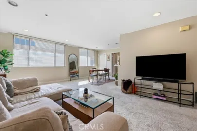 4501 Cedros Avenue #330 Photo