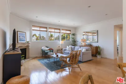511 San Vicente Boulevard #306 Photo