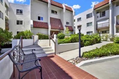 6330 Genesee Avenue #209 Photo