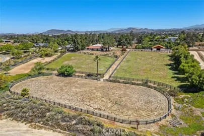 35820 Pauba Road Photo