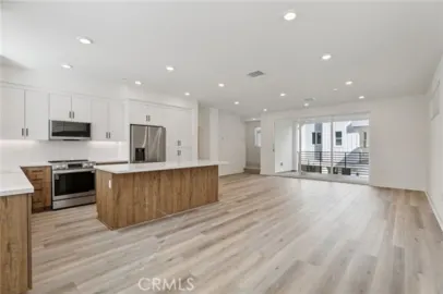 1693 Coral Sea Lane Photo