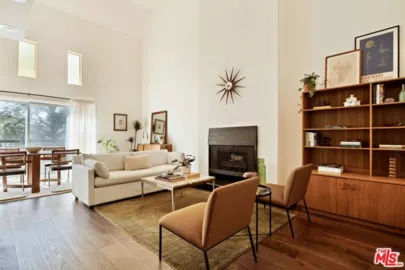 4660 Coldwater Canyon Avenue #16 Photo