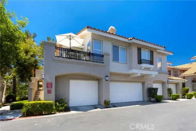 252 California Court Photo