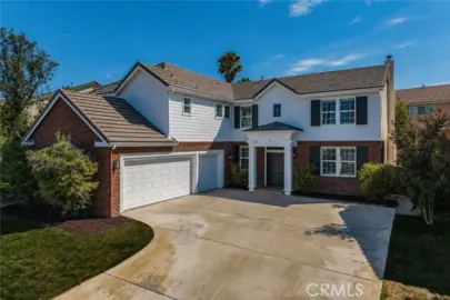 45084 Vine Cliff Photo