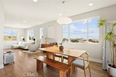 1421 W Sunrise Lane Photo