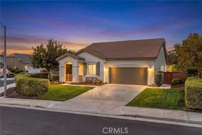 30518 N Gate Photo