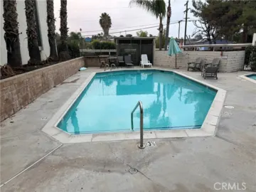5885 El Cajon Photo