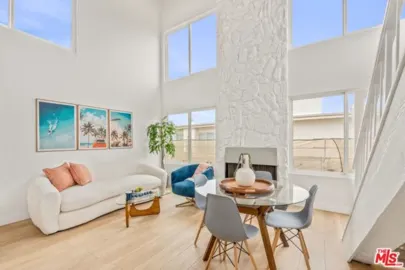 16 Quarterdeck Street #301 Photo