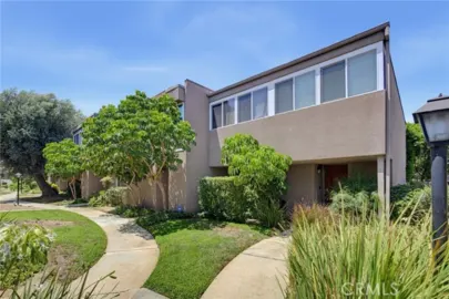 18134 Killion Street #4 Photo