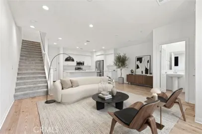 10765 Graphite Street Photo