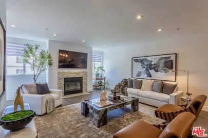 120 S Crescent Drive #304 Photo