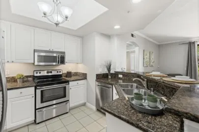 9293 Regents Road #C108 Photo