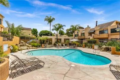 25761 Le Parc #72 Photo