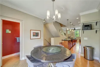 1159 E Elfin Forest Photo