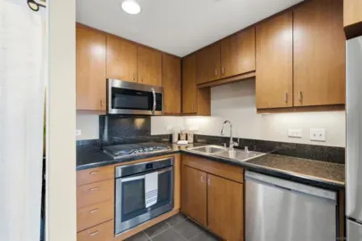 550 15th Street #207 Photo