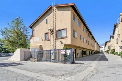 14201 Foothill Boulevard #17 Photo