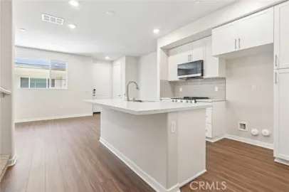 9191 Waverly Lane Photo