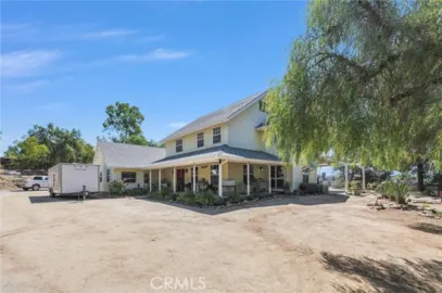35120 Calle Nopal Photo
