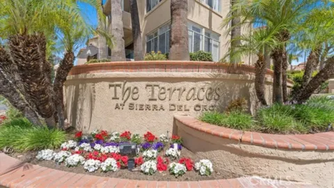3190 Puesta Del Sol Court #201 Photo