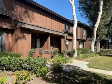 2260 Stonewood Court Photo