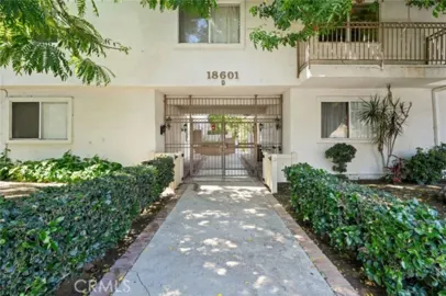 18601 Collins #D30 Photo