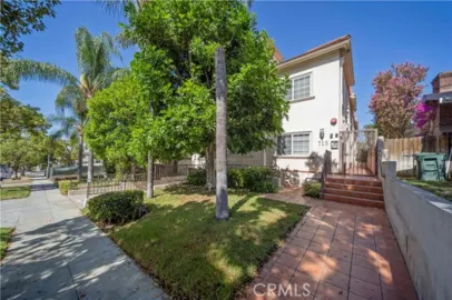 715 E Angeleno #104 Photo