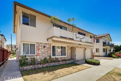 2060 E 3rd Street #3 Photo