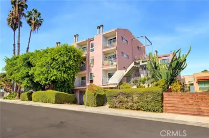 6525 La Mirada #112 Photo