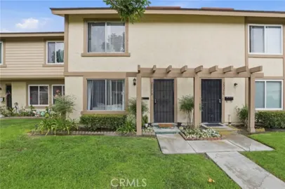 2971 Bradford #D Photo