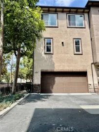 1391 Clementine Way Photo