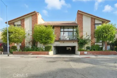 14937 Sherman Way #7 Photo