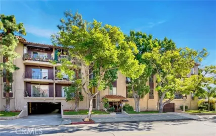 310 N Jackson Street #104 Photo
