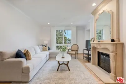 430 N Oakhurst Drive #202 Photo