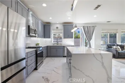25090 Acorn Court Photo