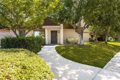 2943 N Cottonwood #1 Photo