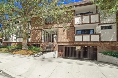6250 Fulton Avenue #105 Photo