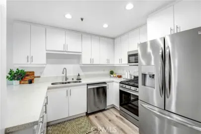 335 S Sierra Madre #203B Photo