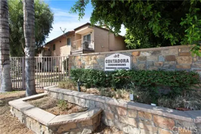 768 La Tierra #I-201 Photo