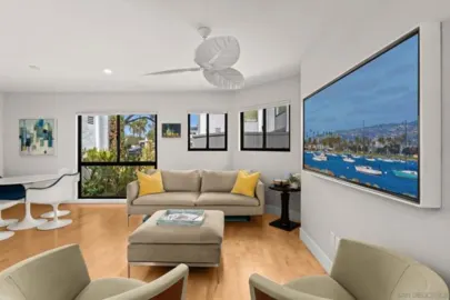 909 Olive Avenue Photo