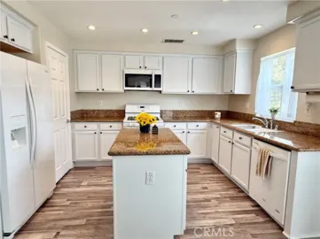 5 Quartz Photo