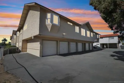 1274 Holly Avenue Photo