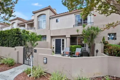 67 Tradewinds Photo