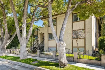432 S Oak Knoll Avenue #4 Photo