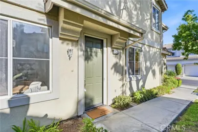 422 N Bloomberry #C Photo