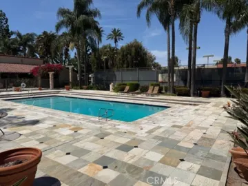 1345 Cabrillo Park #H04 Photo