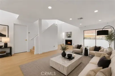 6036 Hazelhurst #c Photo