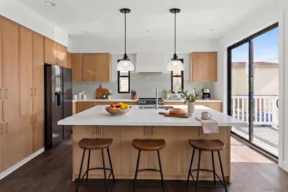 3221 Tyler Street Photo