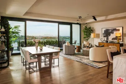8420 W Sunset Boulevard #604 Photo