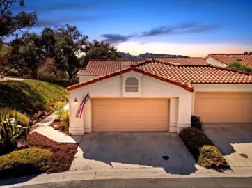 8981 Circle R View Photo