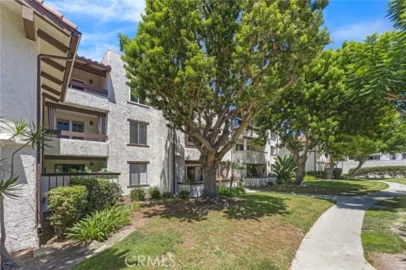 21372 Brookhurst Photo